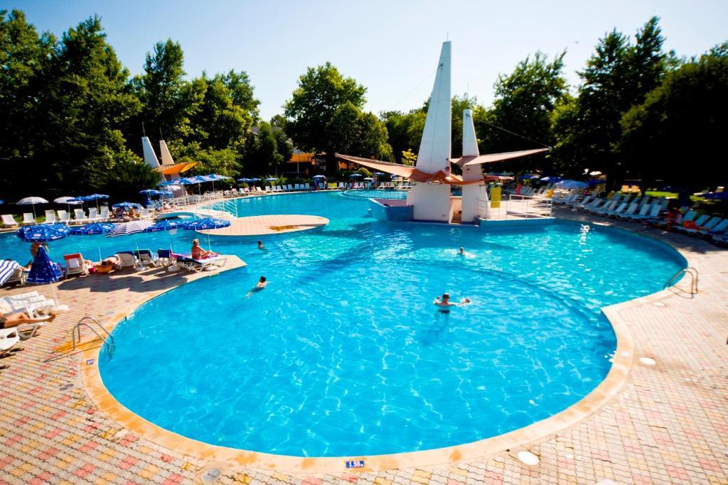 Hotel Ralitsa Aquaclub Albena Exterior photo